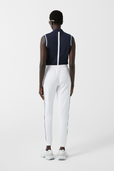 12588881_753_02 12588881_753_02