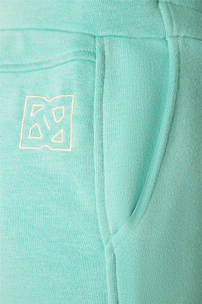 16878766_205_3 16878766_205_3