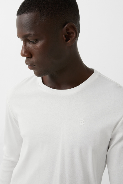 58239436_753_03 58239436_753_03