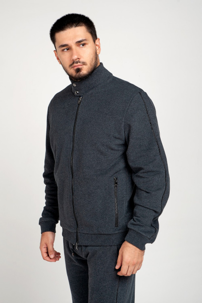 88107497_028_03 88107497_028_03