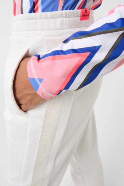 14919253_102_05 14919253_102_05