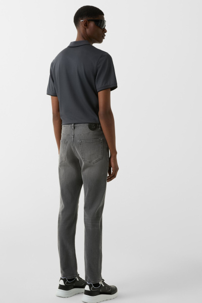 18281084_021_02 18281084_021_02