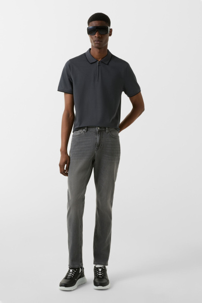 18281084_021_03 18281084_021_03