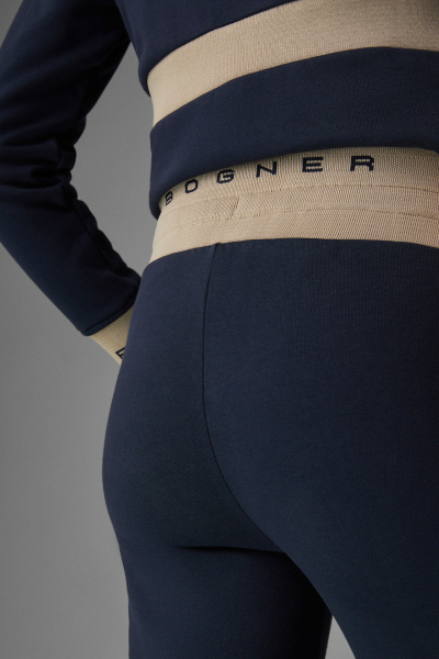 16866937_464_4 16866937_464_4