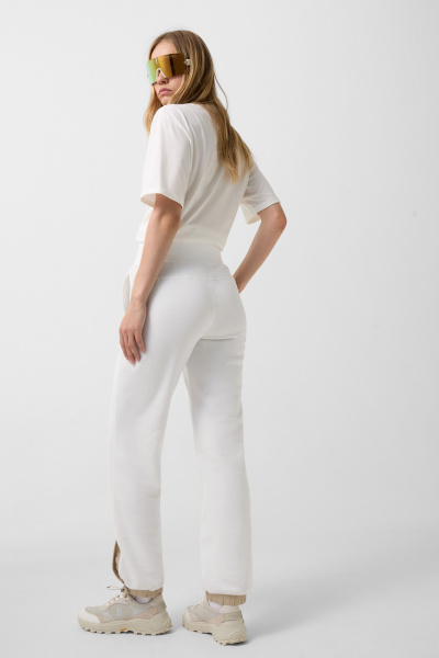 14909699_732_02 14909699_732_02